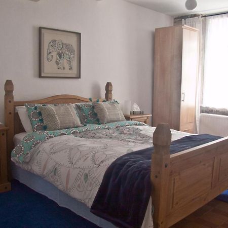 Le Figuier Bed & Breakfast La Foret-Auvray Exterior foto